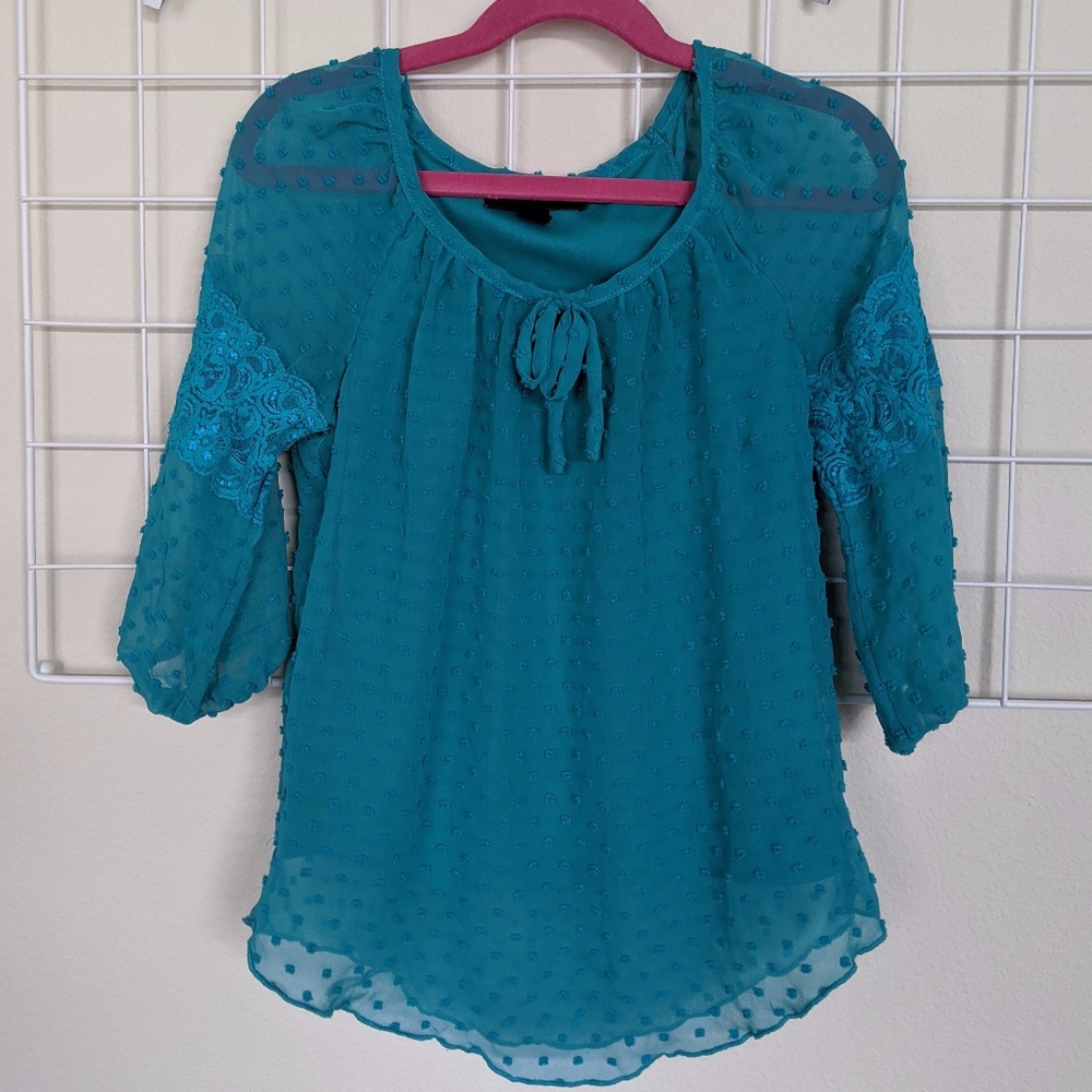 Amy Byer Girls Crush Knubby Woven Sheer Shirt